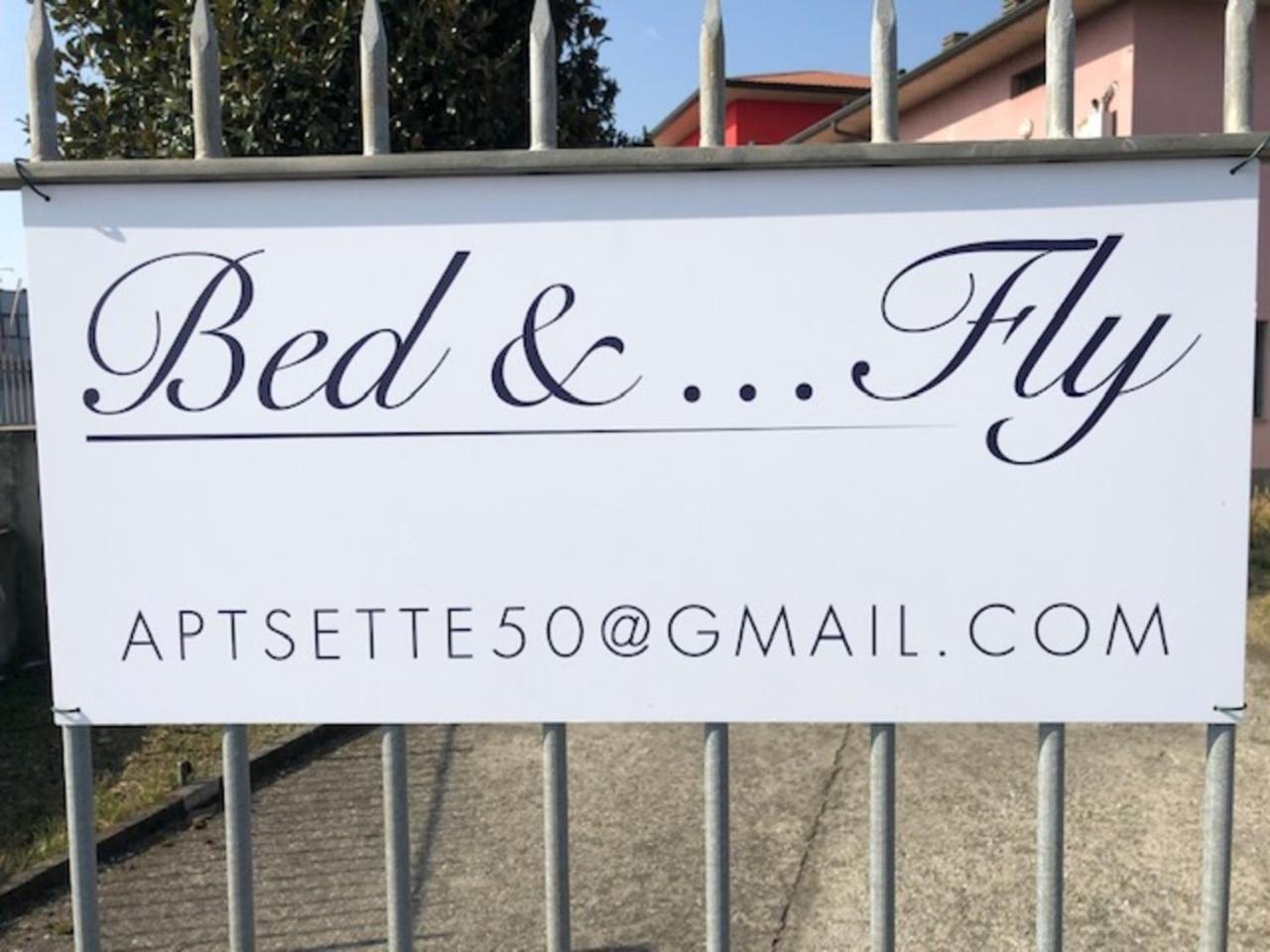 Bed &... Fly Apartment Grassobbio Exterior photo